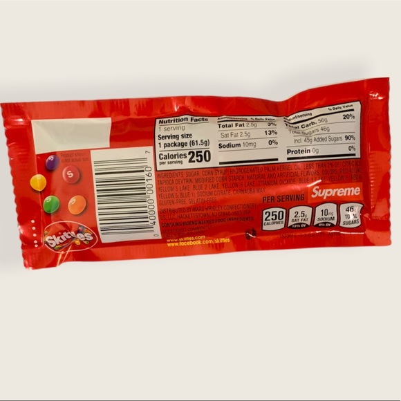 Supreme Rainbow 🌈 Skittles Authentic Taste the Rainbow - Picture 3 of 4